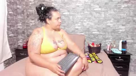 Vicky  online show from December 23, 10:42 am