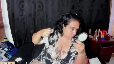 Snapshot of sofie_storm chatting on April 10, 10:31 am Vicky online show from April 10, 10:31 am