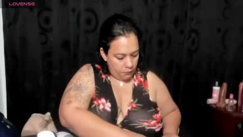 Snapshot of sofie_storm chatting on April 29, 11:03 am Vicky online show from April 29, 11:03 am