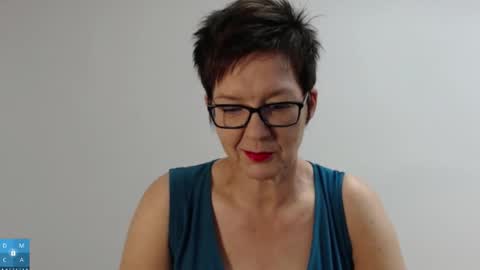 Sofie Velvet online show from September 21, 6:04 am