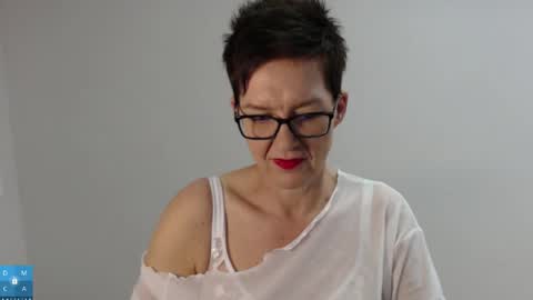 Sofie Velvet online show from November 21, 8:35 am