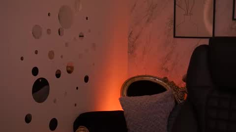 Snapshot of sofiebloom chatting on April 10, 4:50 am Sofie online show from April 10, 4:50 am