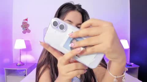 Snapshot of sofiebunnie chatting on March 30, 10:44 pm sofiebunnie online show from March 30, 10:44 pm