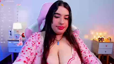 Snapshot of sofiflex chatting on September 13, 4:01 am - . - . online show from September 13, 4:01 am