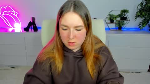 sofii_darling online show from February 18, 5:42 pm