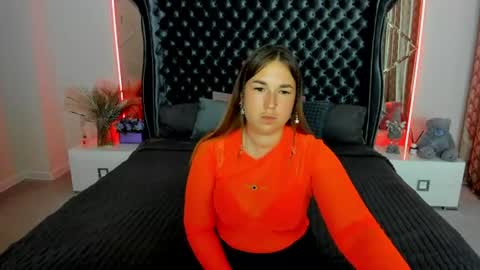 sofii_darling online show from July 19, 4:33 pm
