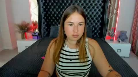 sofii_darling online show from July 22, 4:43 pm