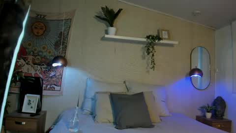 sofii_wild online show from June 6, 11:59 am