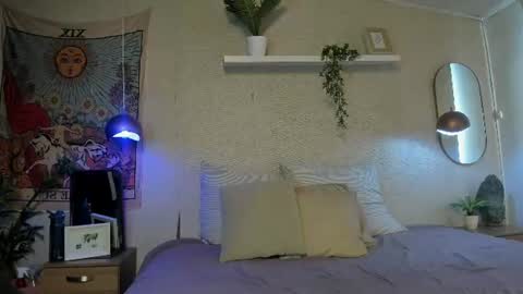 sofii_wild online show from July 1, 7:35 pm