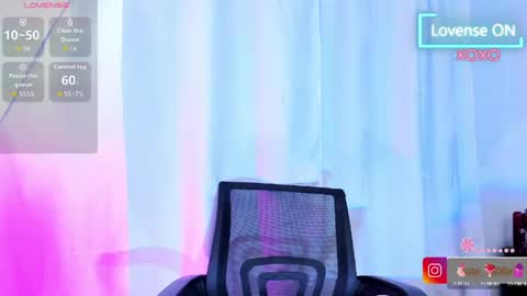 Snapshot of sofiia_cute_ chatting on March 30, 4:46 am sofiia cute online show from March 30, 4:46 am