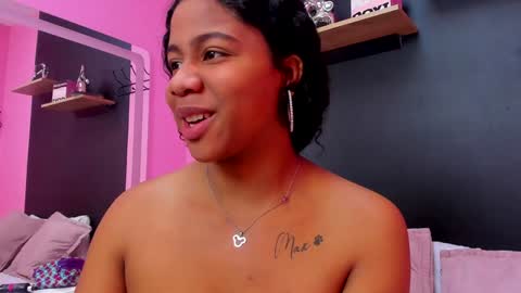 sofiifox online show from February 6, 11:54 am