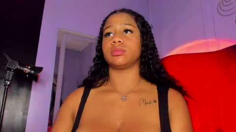 sofiifox online show from May 16, 10:36 am