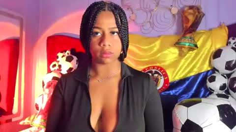 sofiifox online show from June 14, 3:19 am