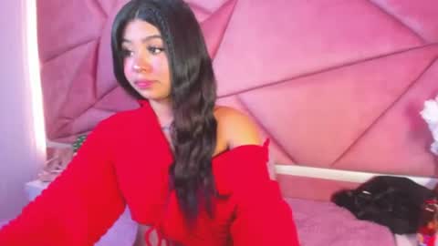 Snapshot of sofirose_111 chatting on July 9, 3:49 pm Sofi online show from July 9, 3:49 pm