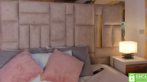 Snapshot of sofiscott_ chatting on March 8, 2:34 am Sofia online show from March 8, 2:34 am