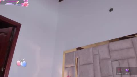 Snapshot of sofiscott_ chatting on September 13, 7:57 pm Sofia online show from September 13, 7:57 pm