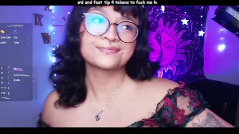 Demi Sofia online show from May 30, 10:51 pm