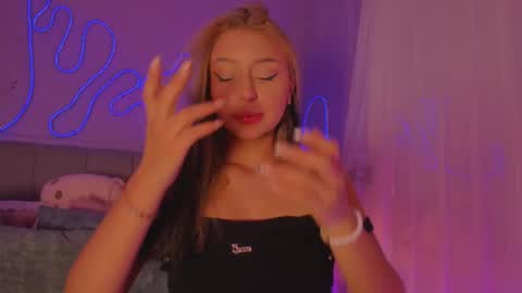 Sofi online show from December 2, 11:48 am