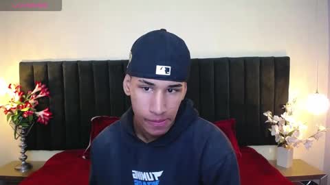 Cam and Amy online show from February 18, 7:54 pm