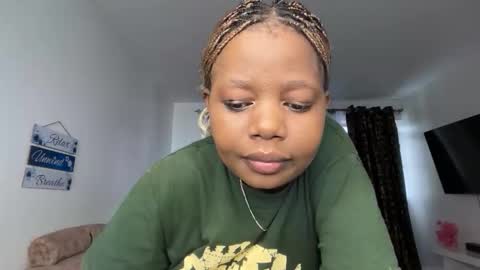 soft_nicole online show from February 8, 12:41 pm