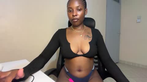 soft_nicole online show from June 26, 9:41 pm