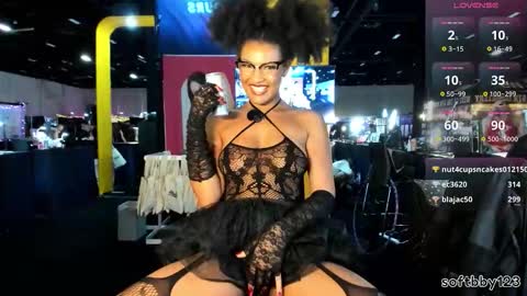 Chloe Kiwi online show from November 8, 8:51 pm