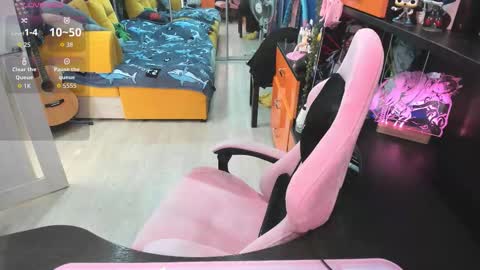 Sofie online show from October 15, 5:18 am