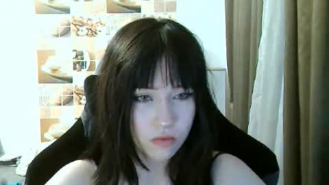 Snapshot of softieva chatting on June 15, 5:15 pm Eva online show from June 15, 5:15 pm