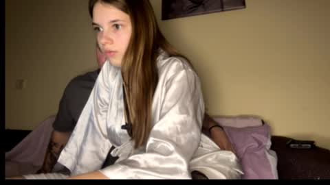 Snapshot of softiris_ chatting on January 15, 8:01 pm Anna online show from January 15, 8:01 pm