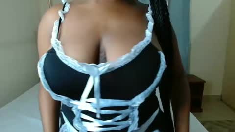 softlysinful online show from October 18, 5:57 pm