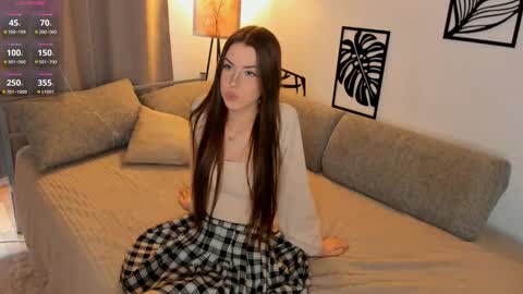 Snapshot of softrebel chatting on October 18, 1:01 pm sofia online show from October 18, 1:01 pm