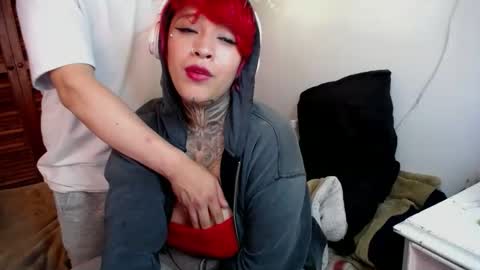 softsin1 online show from February 19, 6:04 pm