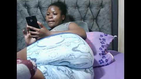 Snapshot of softsinn chatting on April 27, 4:05 pm sheryll online show from April 27, 4:05 pm