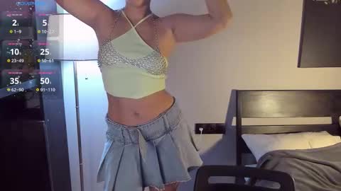 Emily online show from October 26, 6:14 pm