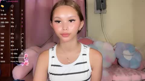 Sweet Shallaine online show from July 23, 9:18 am
