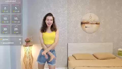 Kelly online show from July 24, 4:21 am