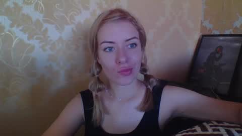 softy_aura online show from July 1, 4:18 pm
