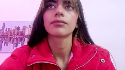 Snapshot of sofy_durand chatting on March 9, 12:09 pm sofy_durand online show from March 9, 12:09 pm