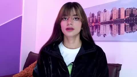 Snapshot of sofy_durand chatting on March 26, 12:00 pm sofy_durand online show from March 26, 12:00 pm