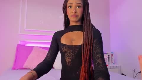   online show from February 3, 6:40 am