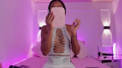 Snapshot of sofynovoa chatting on March 15, 3:45 am online show from March 15, 3:45 am