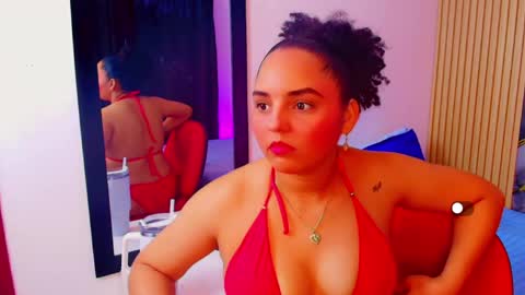 Snapshot of sol__latina chatting on May 31, 2:02 pm Sol Latiana online show from May 31, 2:02 pm