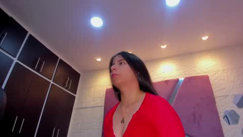 SOL  ANGEL online show from May 4, 4:25 pm
