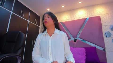 SOL  ANGEL online show from May 19, 4:13 pm