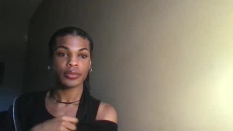 SolaceEve online show from November 6, 8:21 pm