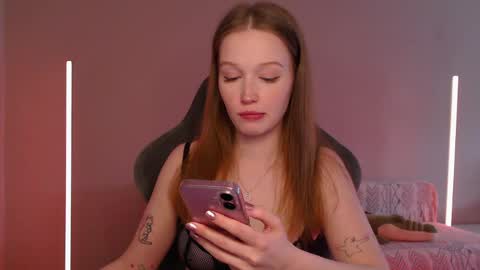 Snapshot of solanochka chatting on May 14, 8:43 am Jennifer Jenny Jen online show from May 14, 8:43 am