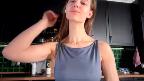 Bella online show from January 7, 5:21 am