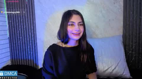 Sol  online show from October 15, 7:14 pm