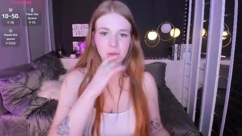 sollarkristy online show from June 21, 6:27 am