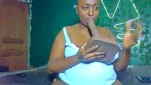 Solly bunny online show from July 30, 3:27 am